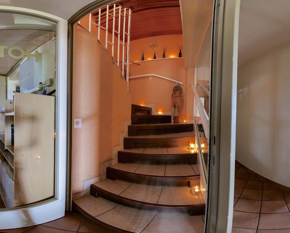 Auberge De Duillier Exterior photo